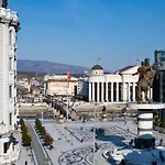 Square Macedonia 4* 스코페
