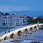 Square Macedonia 4* 스코페