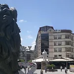게스트하우스 Square Macedonia 4*