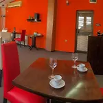 게스트하우스 Square Macedonia 4*