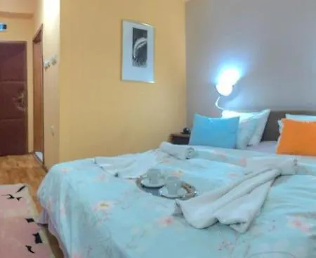 Pensionat Square Macedonia 4*