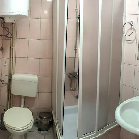 Pensionat Square Macedonia 4*