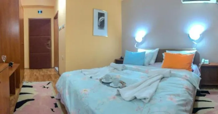 Affittacamere Square Macedonia 4*